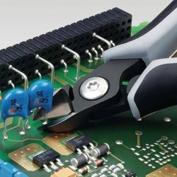 Pinces coupantes KNIPEX TA7942125ESD